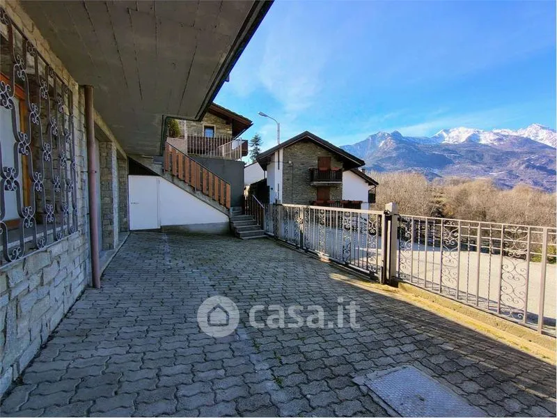 Terrazza - Duplex Villa with Garden in Saint-Vincent
