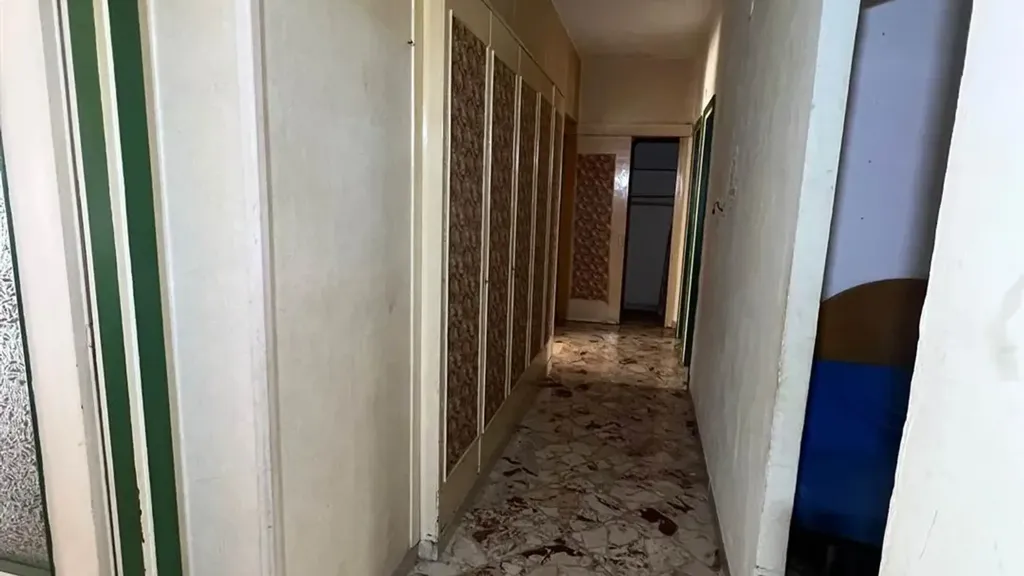 Esik - Two-Level Apartment with Terraces in Villabianca, Palermo