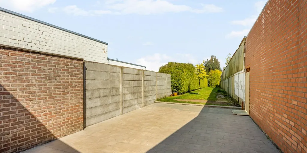 Esterno - Renovated House with Garden in Menen
