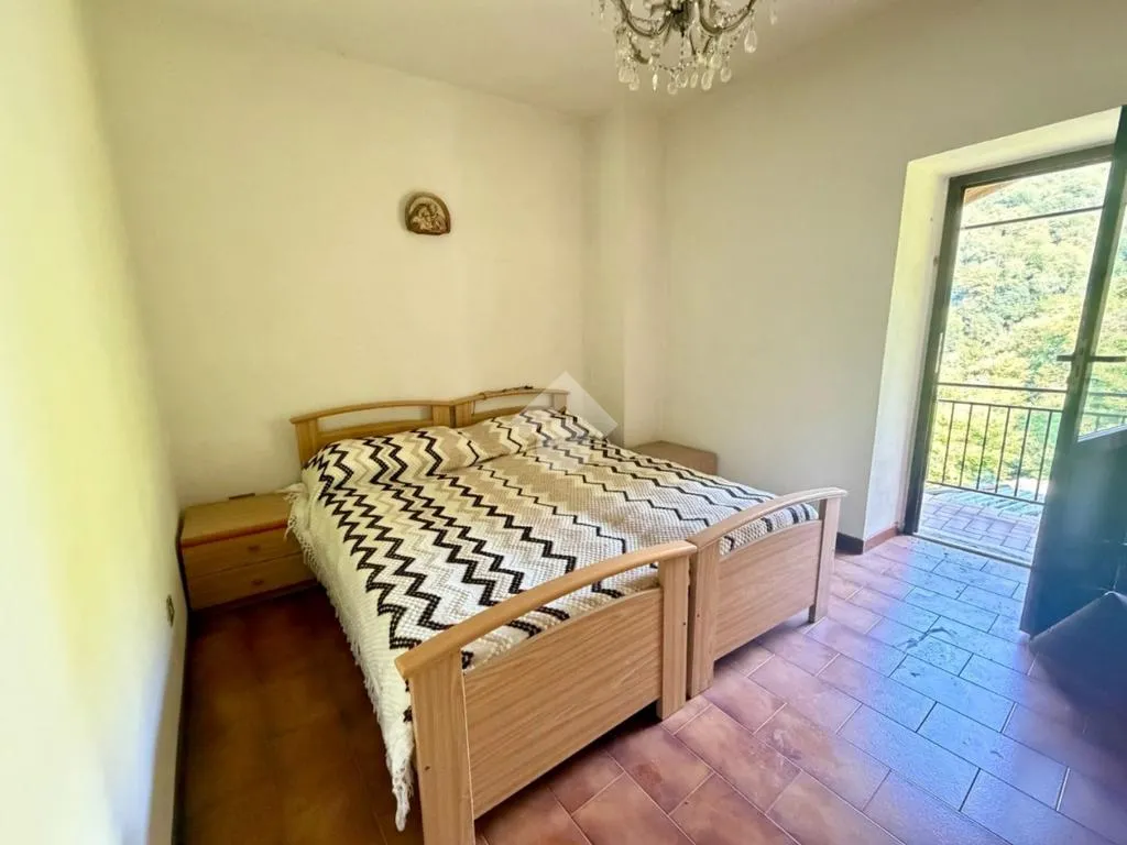 Bedrooms - Historic Semidetached House with Balconies in Urida