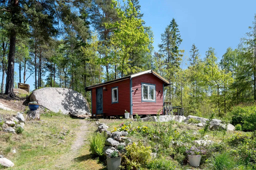 Jardin - Villa with Garden in Järlåsa
