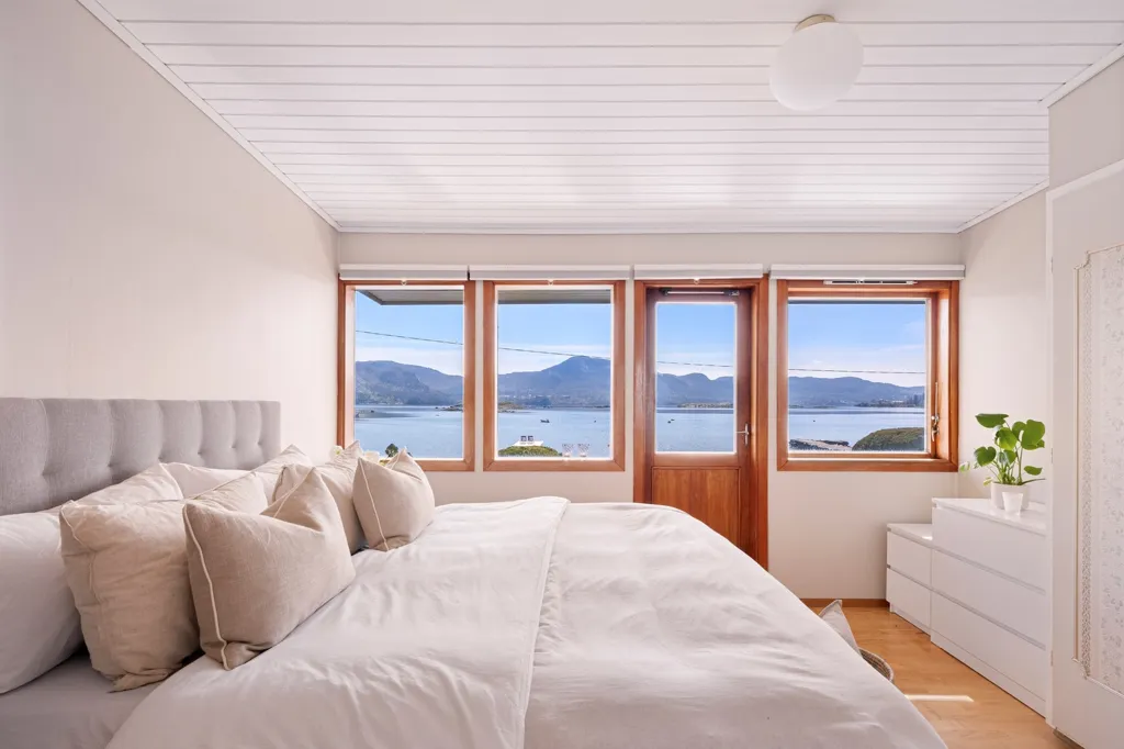 Chambres - Architect-Designed Villa with Seafront in Boganesstraen