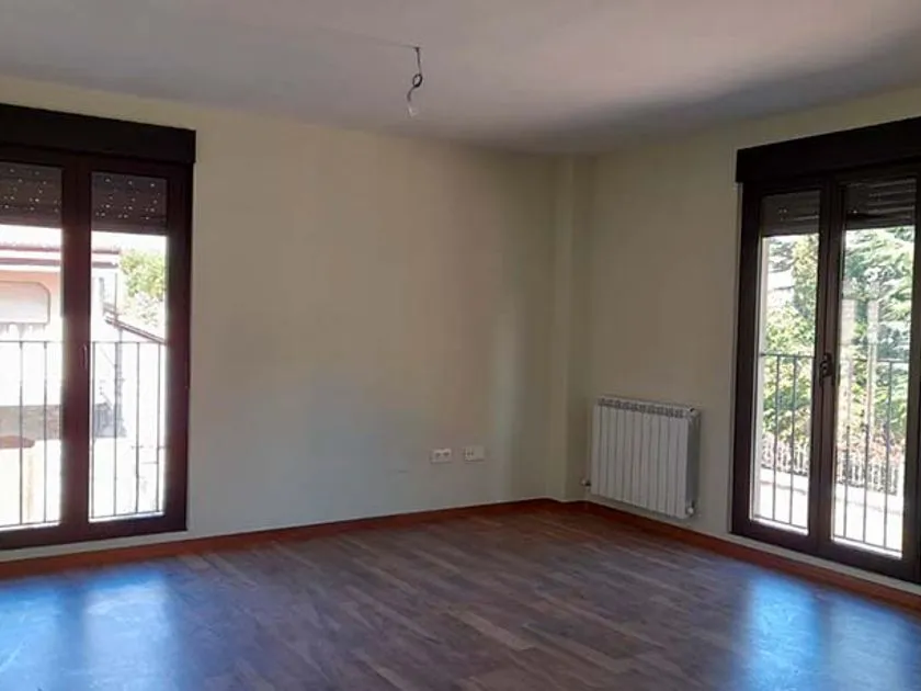 Elutuba - Duplex with Terrace in Puebla de Lillo, León