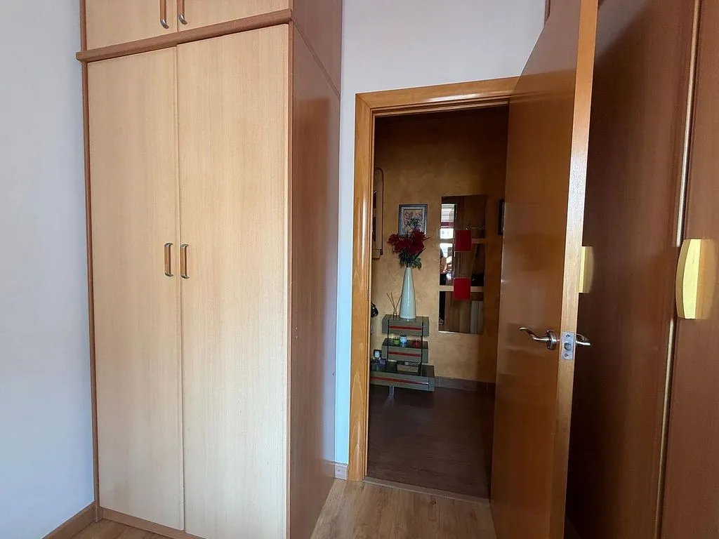 Stanze - Bright Apartment with Air Conditioning in Sant Pere