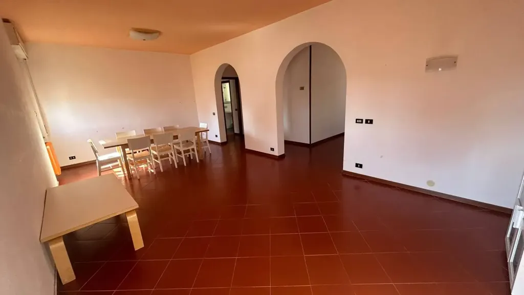 Sala da pranzo - Spacious Apartment with Balcony in Pontedera Centre