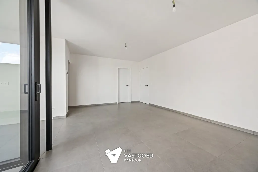 Toad - Newly Built 2-Bedroom Apartment in Ham