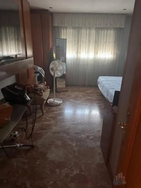 Magamistoad - Semi-detached House with Garage in Terrassa