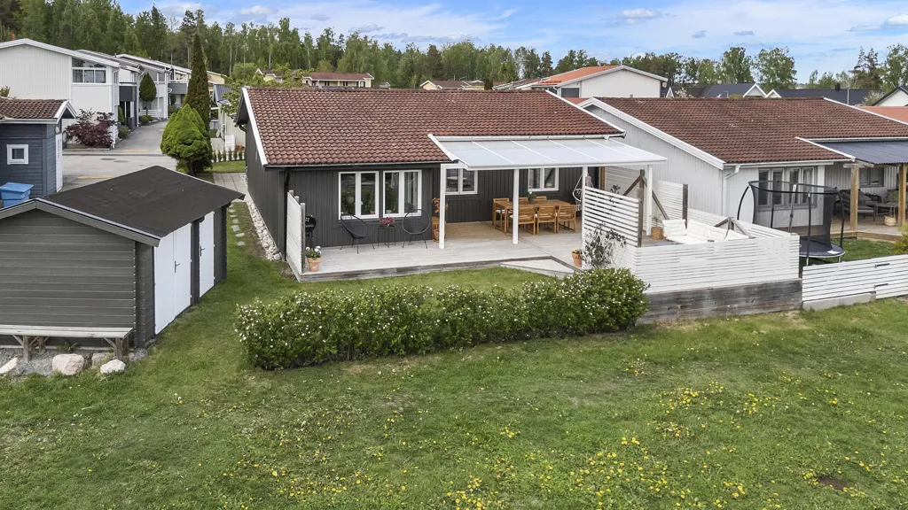 Vue aérienne - Terraced House with Garden in Ullvi Backar