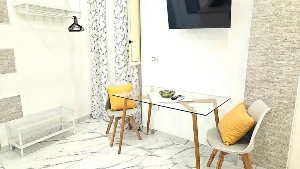 Söögituba - Rustic Duplex with Private Courtyard in Siracusa
