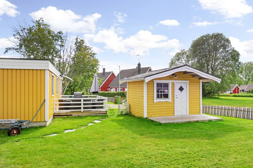 Aed - Charming Villa with Pool in Marstrand