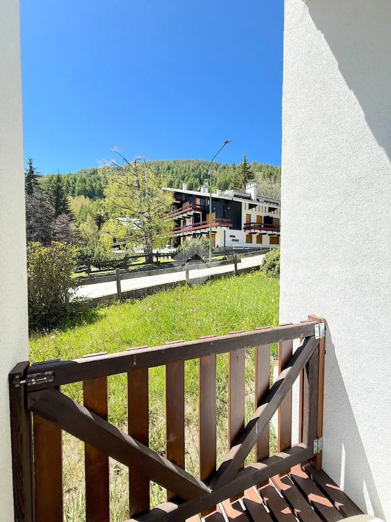 Rõdu - 2-Bedroom Apartment with Private Terrace in Pragelato