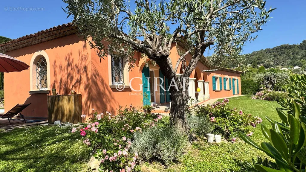 Välivaade - Mediterranean Villa with Pool in Residenial Area