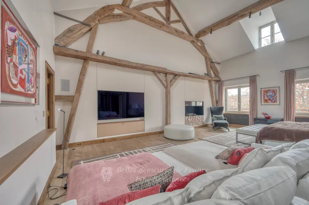 Living Room - Period Charm Triplex with Seine View in Paris 5th