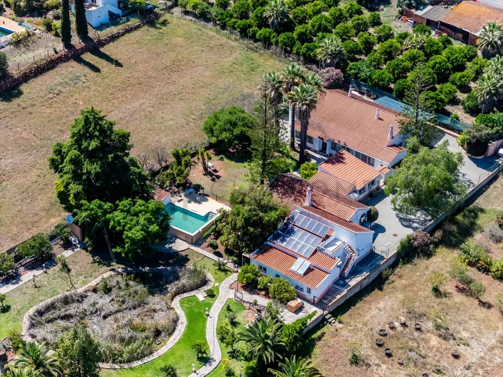 Õhuvaade - Detached House with Pool in Silves