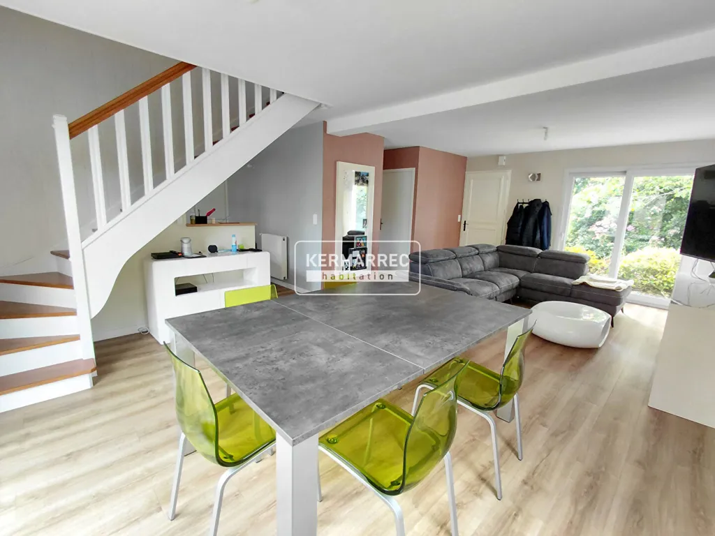 Salle à manger - Maison Rénovée avec Terrasse près du Golf de Cicé