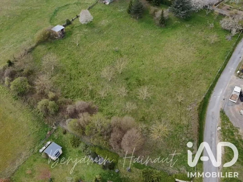 Vue aérienne - Terrain Constructible à Saint-Brice