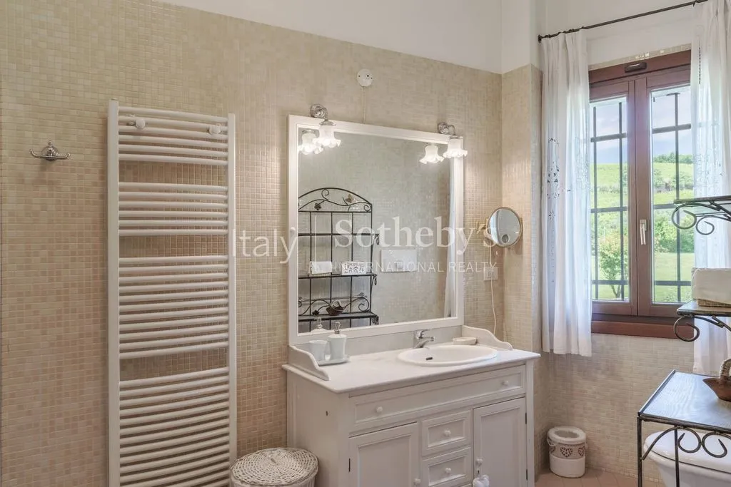 Vannitoad - Neoclassical Villa with Park in Vittorio Veneto