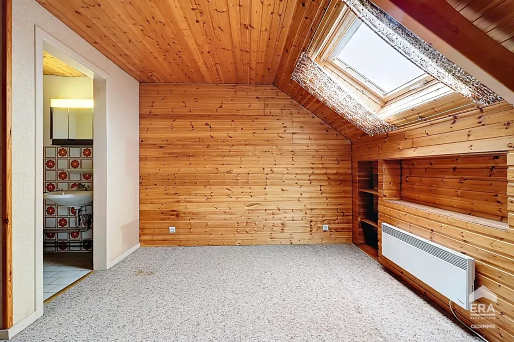 Rooms - Split-Level House with Garden in Quiet Neighbourhood
