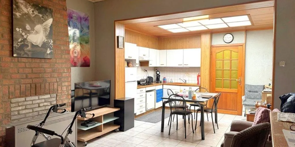 Salle à manger - Maison à Renover avec 3 Chambres au Centre de Wervik