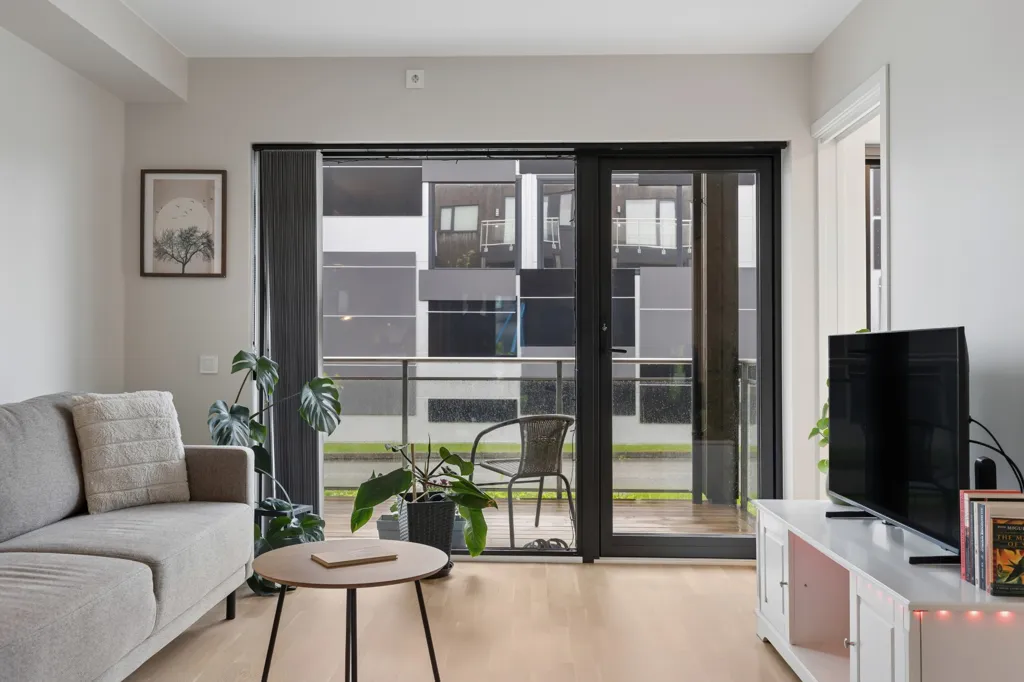 Living Room - Modern Flat with Lift and Garage in Karmøy