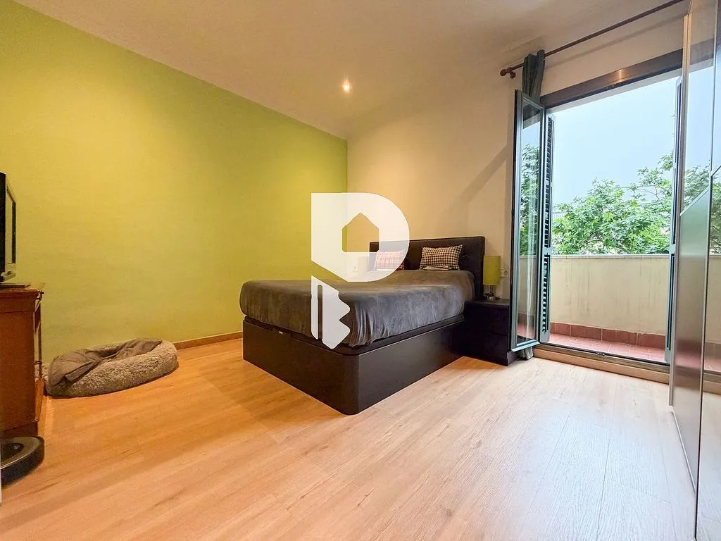 Chambres - Apartment with Historical Facade in Sant Antoni