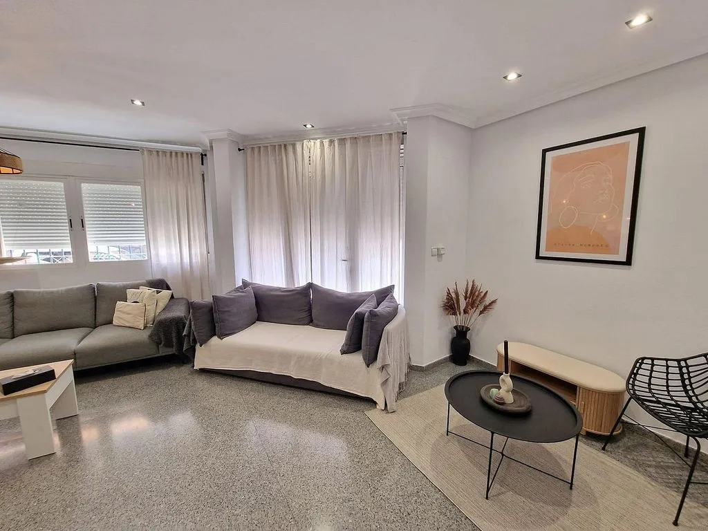 Elutuba - Ground Floor Flat with Garden in Carrús Este, Elche