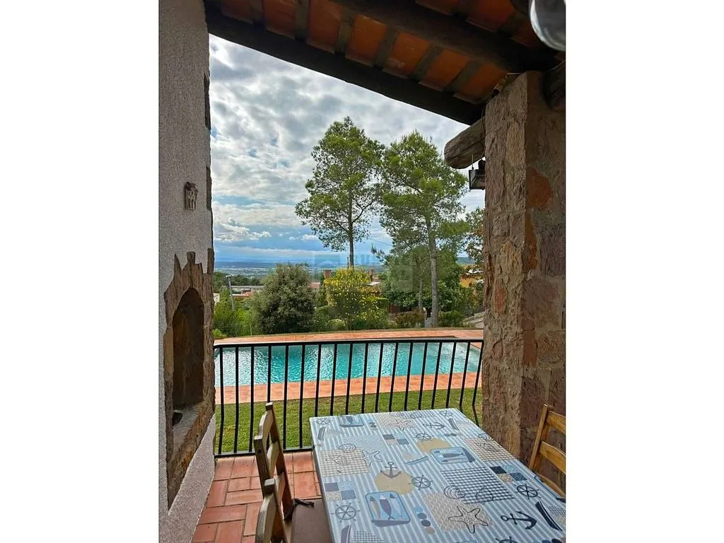 Terrass - House with Pool and Garden in Begur