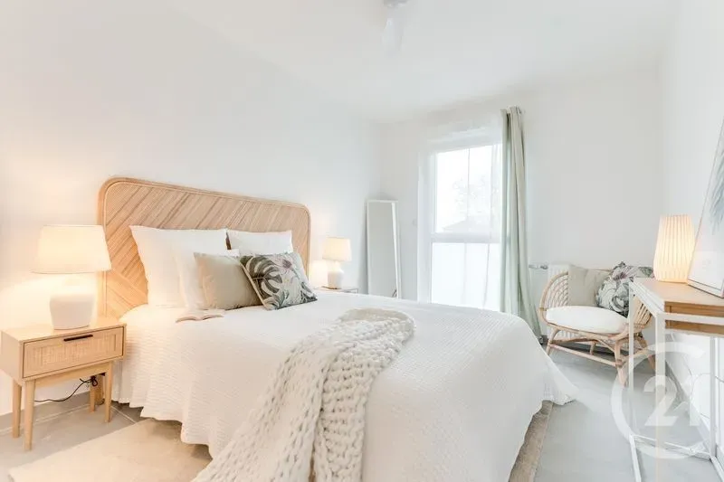 Chambres - Appartement Neuf avec Terrasse à Vienne