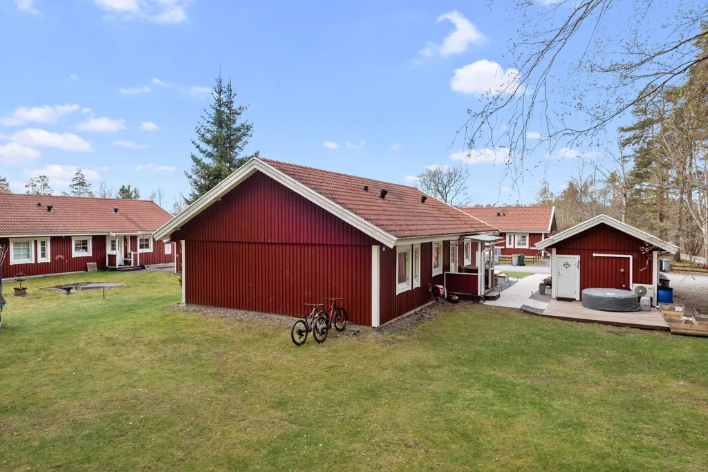 Aed - Cozy Bostadsrättsvilla with Garden in Rånäs