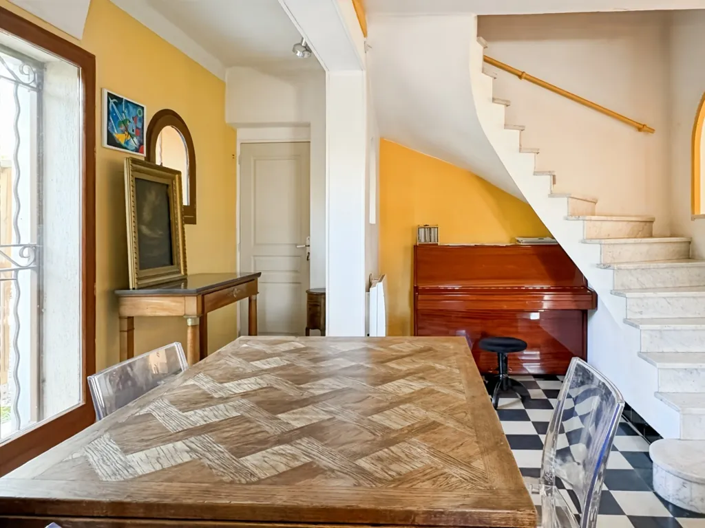 Dining Room - Character Provençal House with Pool in Château-Gombert