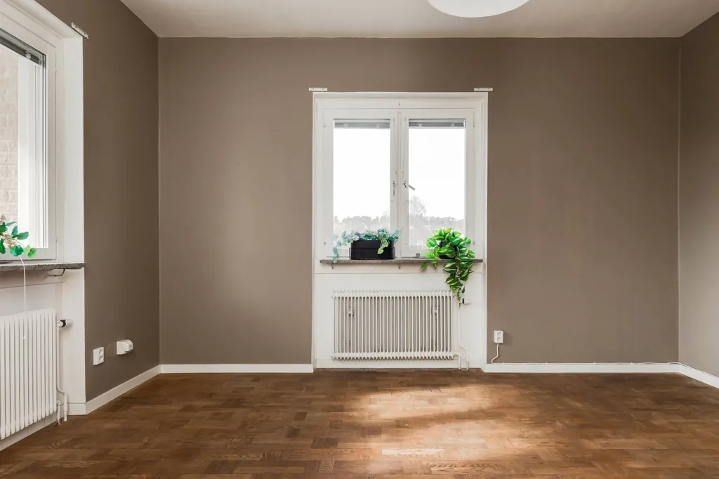 Stanze - Modern Two-Bedroom Flat with South-Facing Balcony