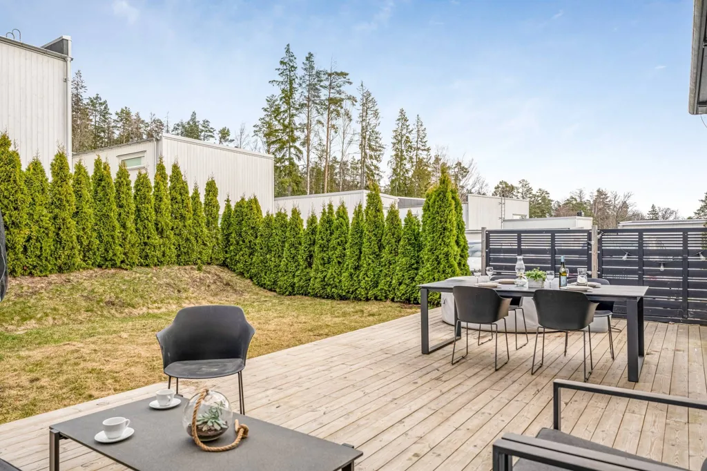 Terrazza - Two-Storey Apartment with Panoramic Views in Glömsta