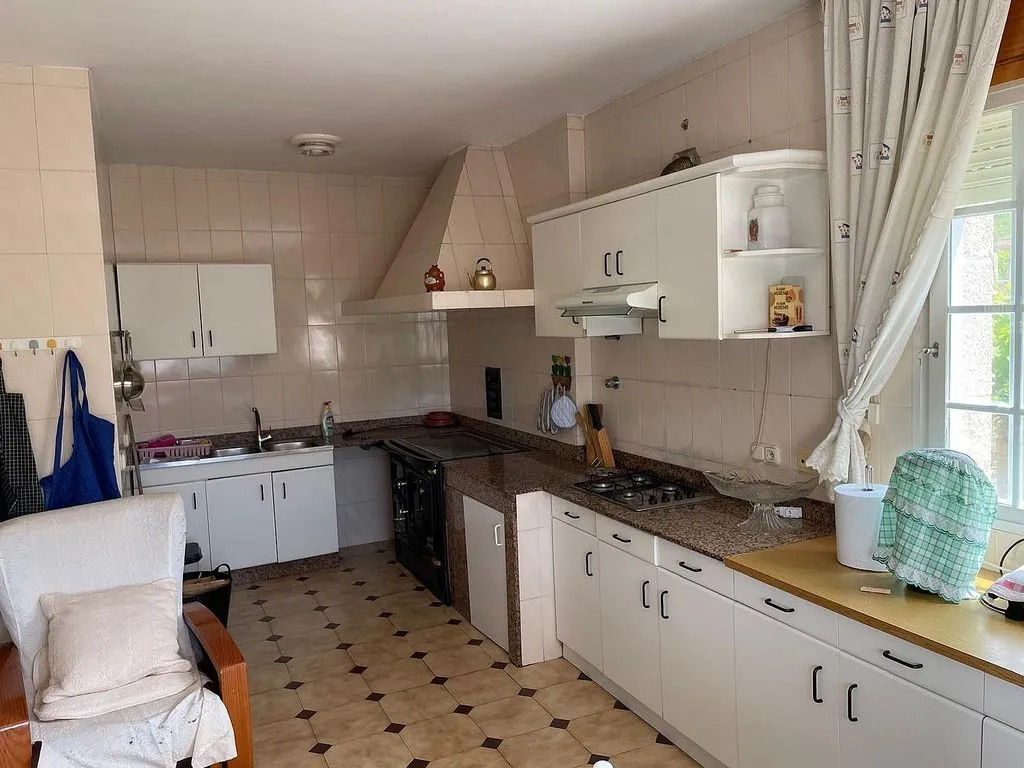 Cuisine - Stone Chalet with Terrace in Meis
