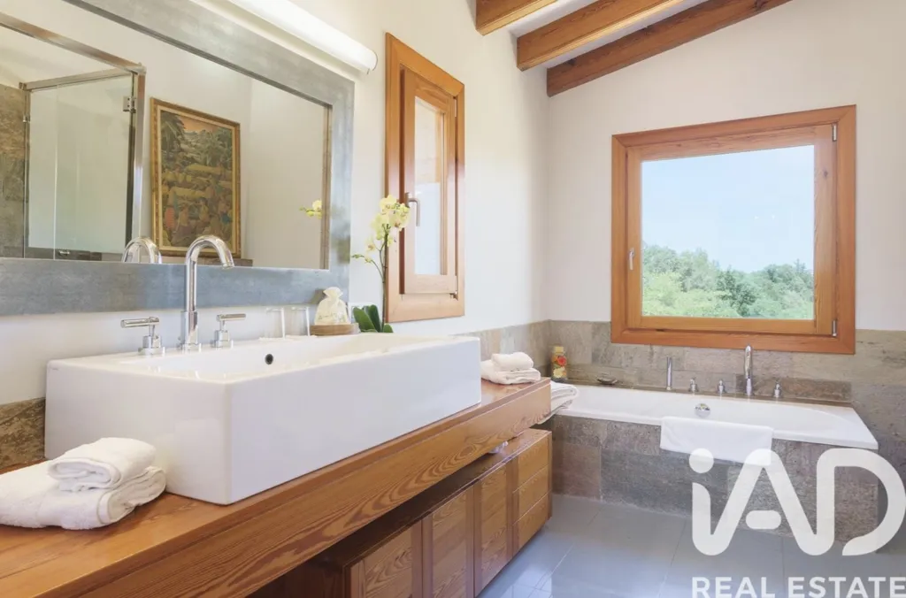 Salles de bain - Luxury Farmhouse with Pool in Pollença
