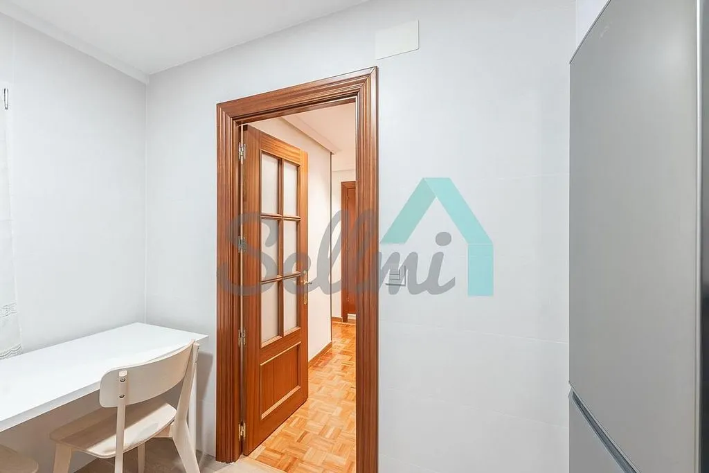 Sala da pranzo - Furnished Flat with Sea View in La Arena, Gijón