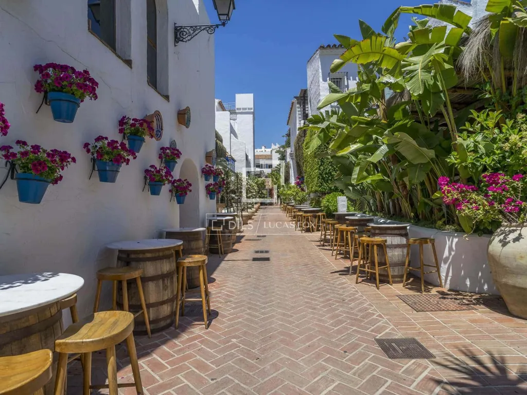 Terrasse - Contemporary Apartment with Terrace in Marbella