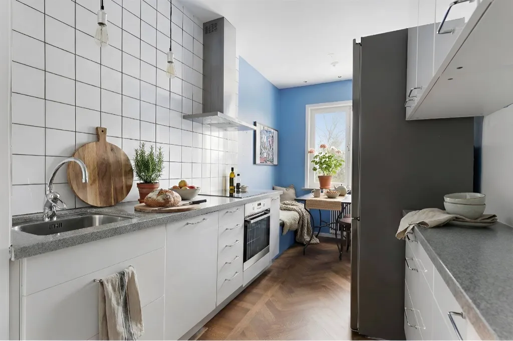 Cuisine - 2-Bedroom Apartment with Two Balconies in Bromma