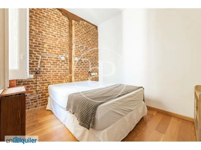 Bedrooms - Apartment with Ascensor in Salamanca, Madrid