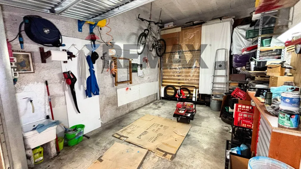 garage