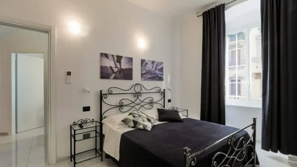 6-room apartment in IT