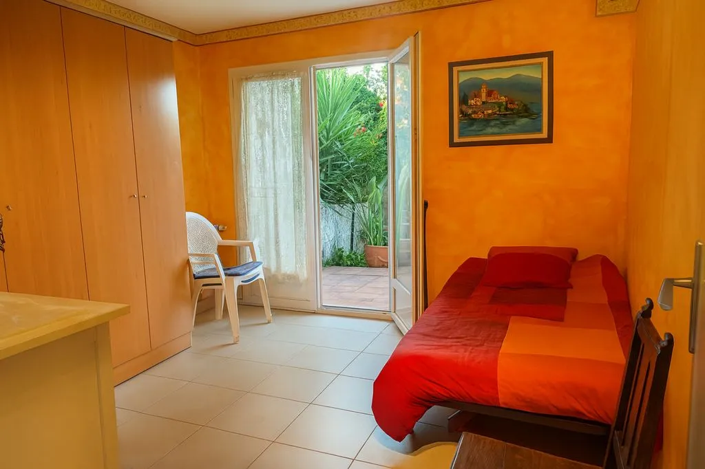 Magamistoad - Semi-Detached House with Bay View in Hendaye