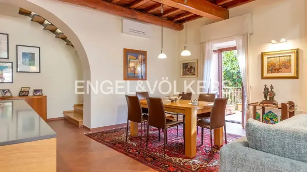 Salle à manger - Historic Villa with Garden in Villa Bonelli, Rome