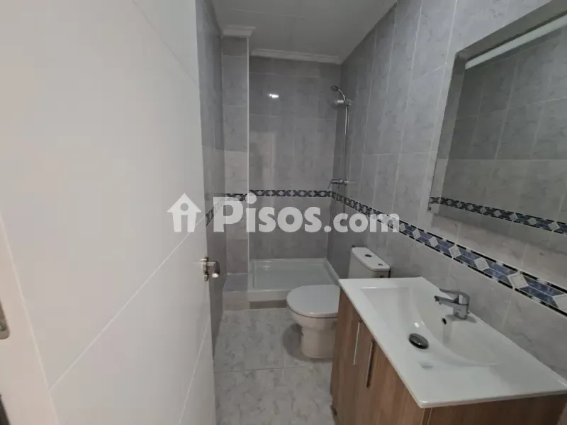 Bathrooms - Terraced House with Pool in La Marina