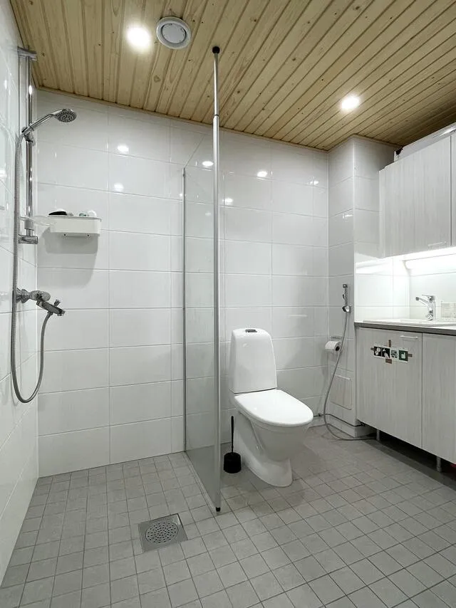Salles de bain - Modern Apartment with Sauna in Oulu