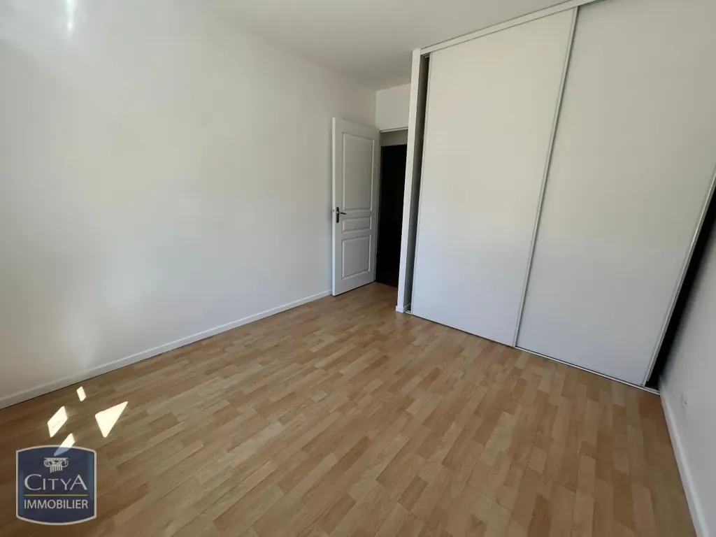 Pièces - Appartement T3 avec Balcon à Angers