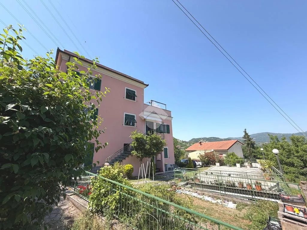 Extérieur - Villa with Terrace and Garden in Serra Riccò