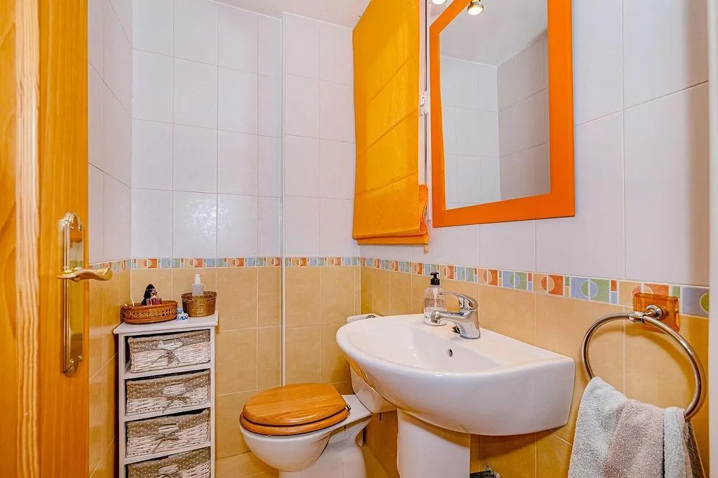 Vannitoad - Semi-detached House with Pool on Avenida de Andalucía