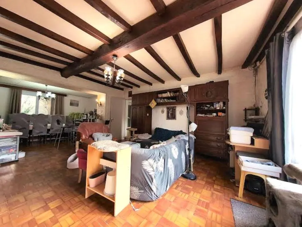 Séjour - Maison en Pierre avec Terrasse à Saint Martin du Bois
