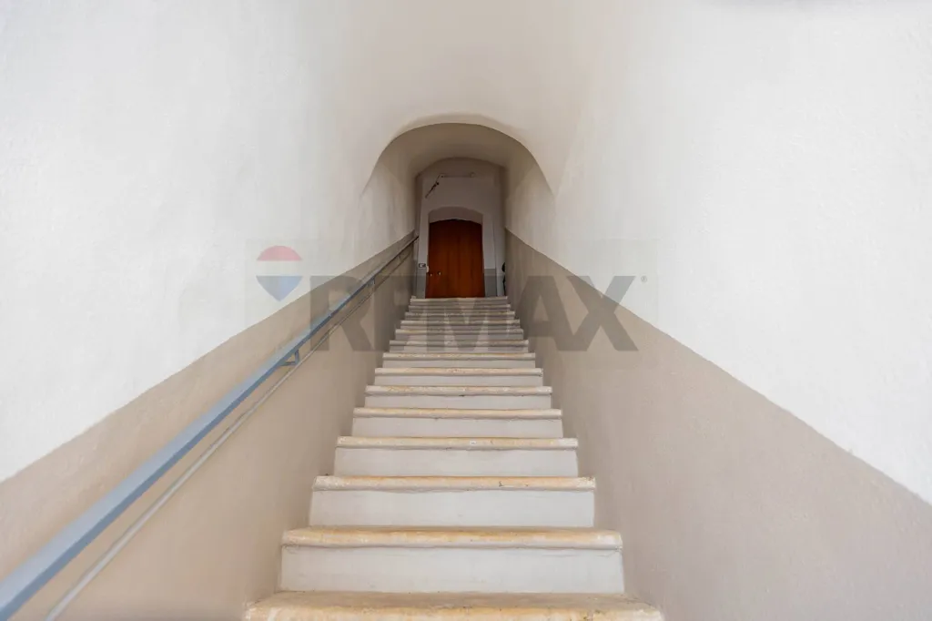 Toad - Semi-detached House with Terrace in Triggiano
