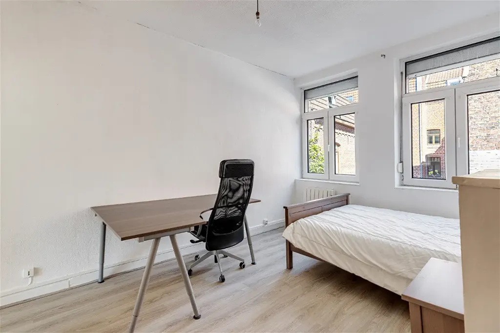 Chambres - Appartement Traversant à Lille Montebello